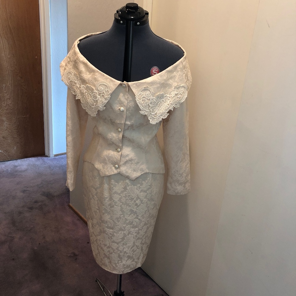 Scott McClintock 80’s vintage ivory brocade lace dress